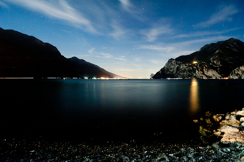 Lake Garda at night